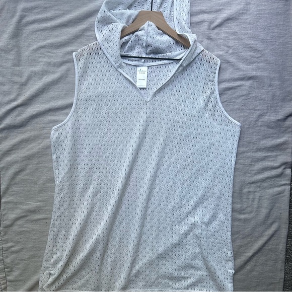 Coverup - Picture 4 of 4